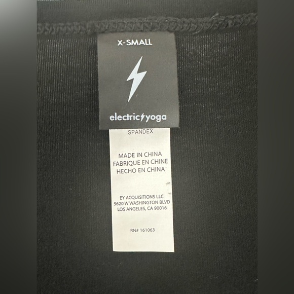 Electric Yoga - Liberty Long Sleeve, Twist Front Moisture Wicking Top   … - Picture 8 of 9